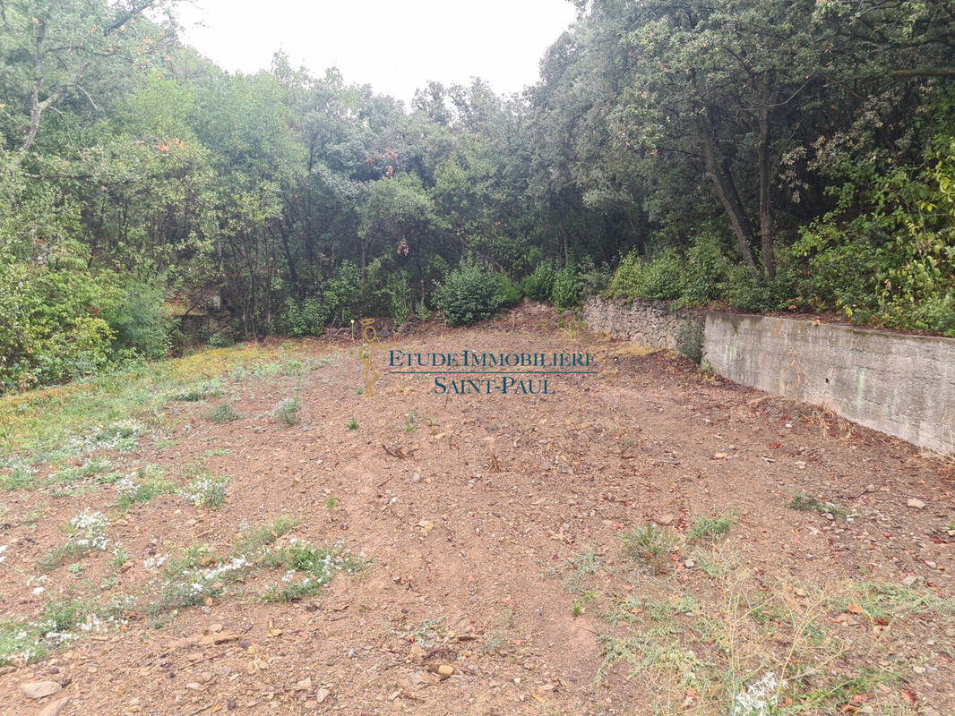 Terrain à CABRIERES