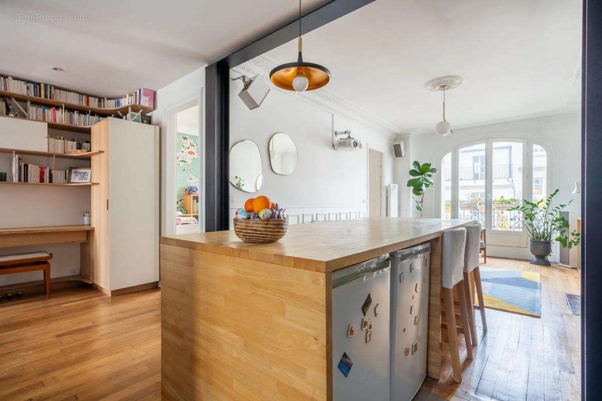 Appartement 3P 64m2 à Paris avec Vue Sacré-Cœur - photo 3
