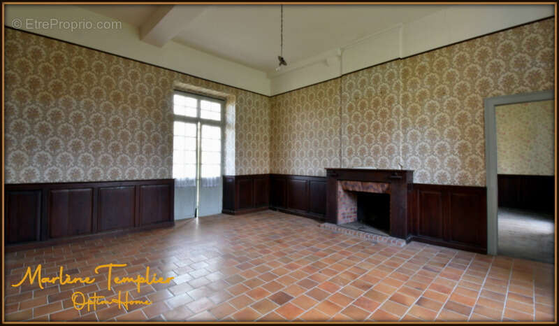 Maison à LAHOURCADE