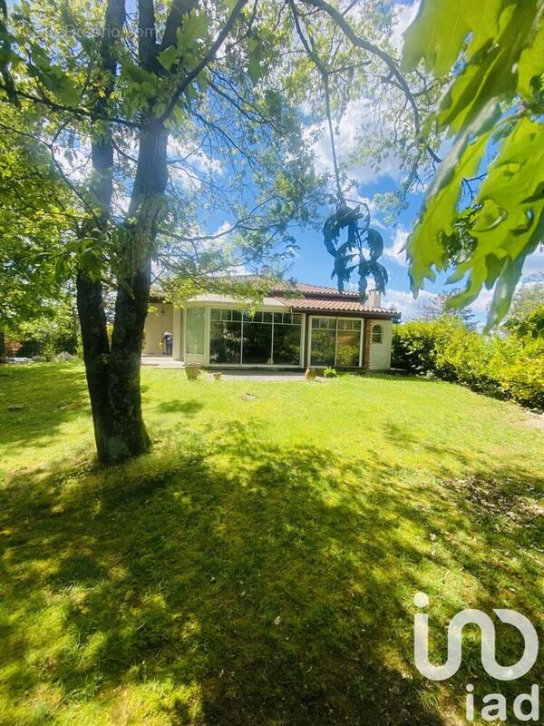 Photo 1 - Maison à ARTIGUES-PRES-BORDEAUX