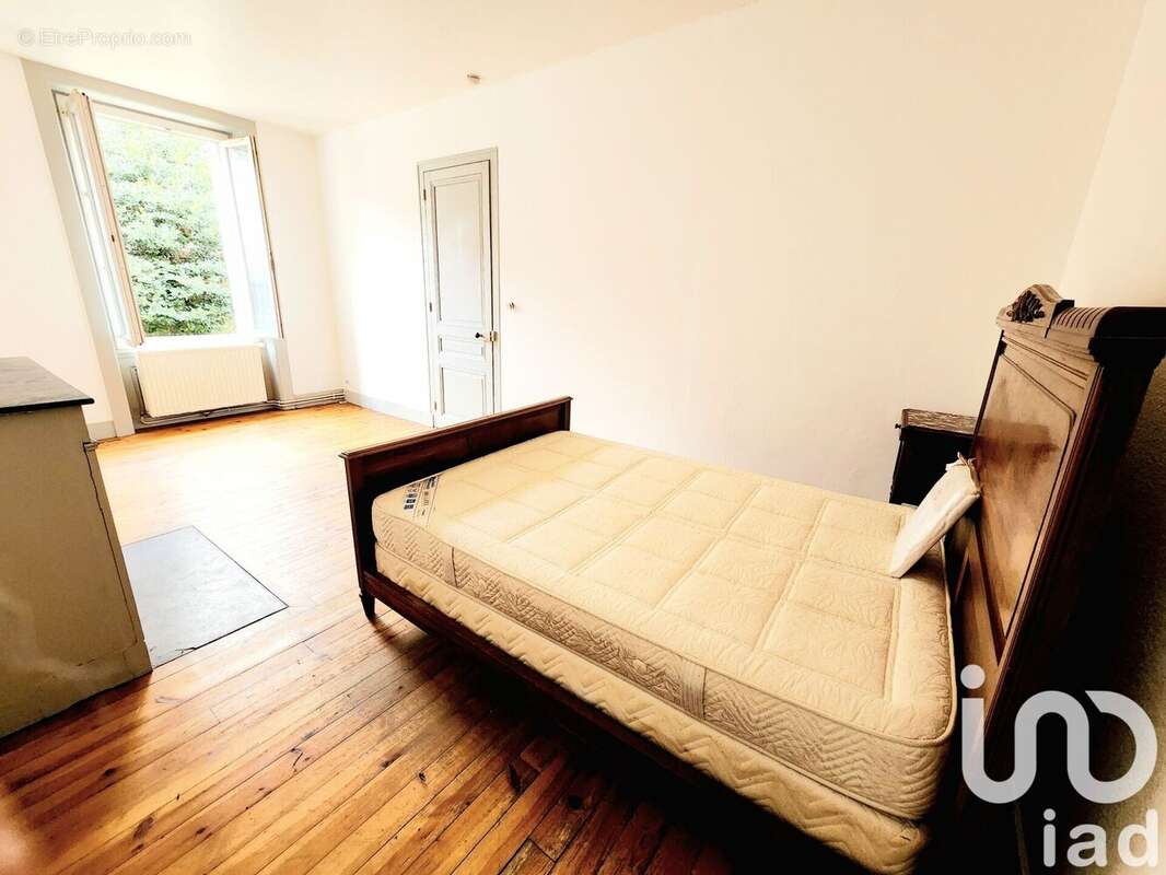 Photo 2 - Appartement à SAINT-ETIENNE