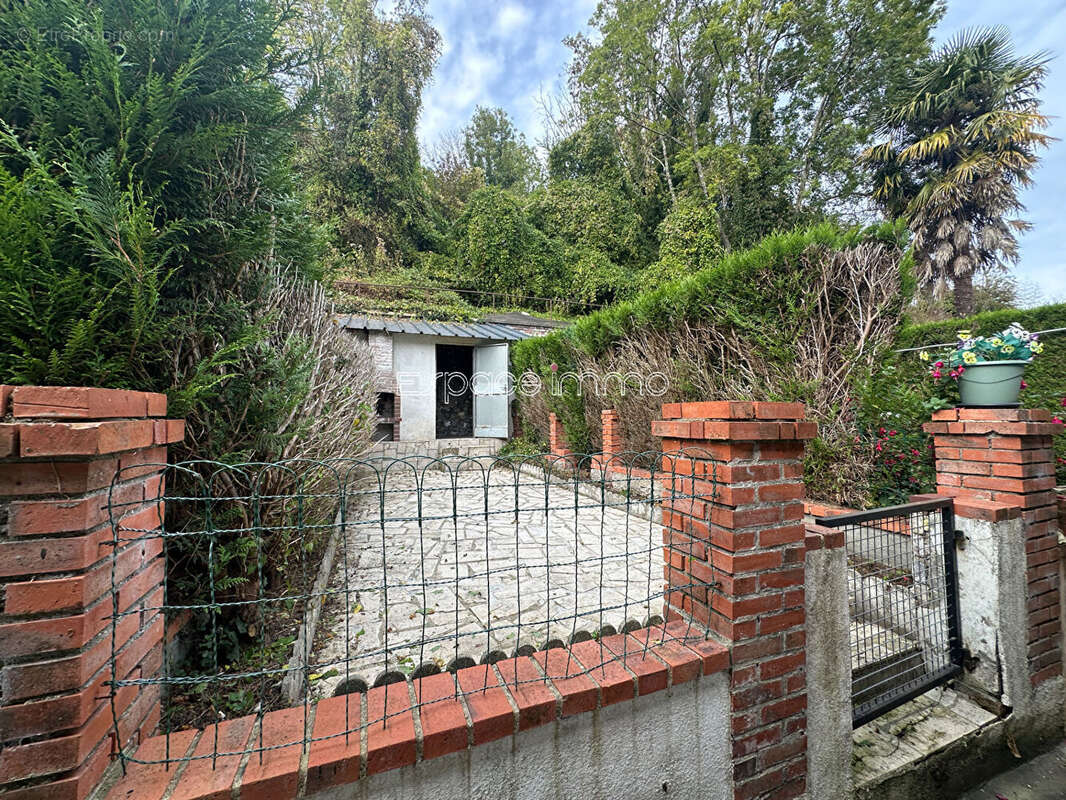 Maison à VILLERS-ECALLES