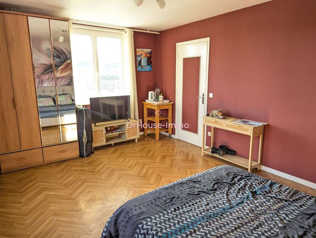 Maison à CUSSAC-SUR-LOIRE