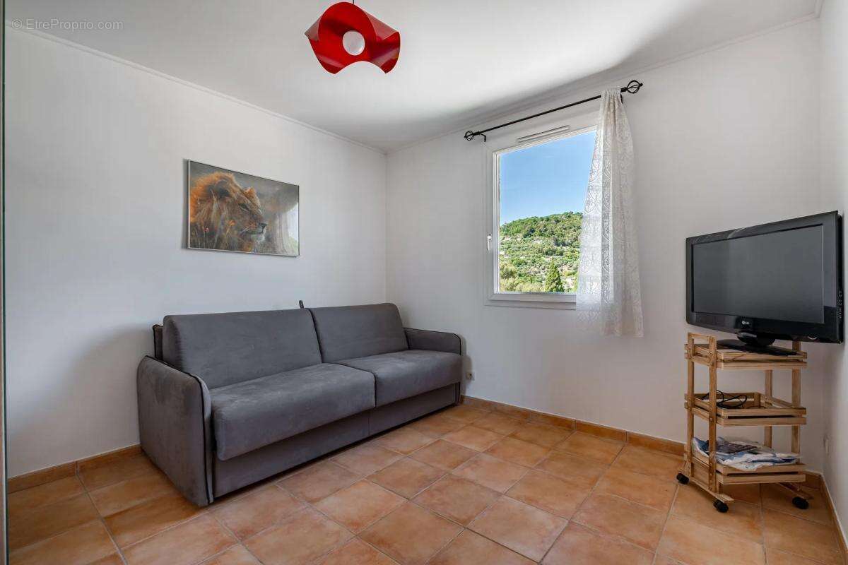 Maison de 6 pièces de 139 m² à Saint-Blaise - photo 9