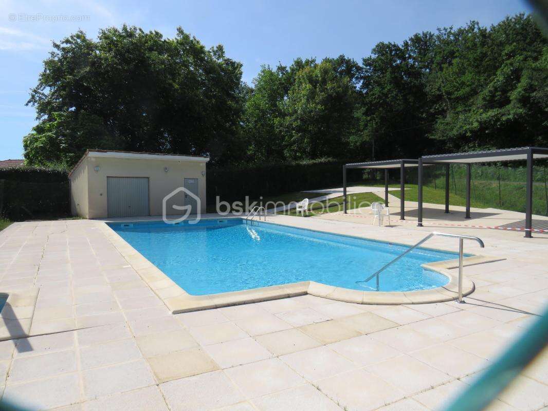 Appartement à EUGENIE-LES-BAINS