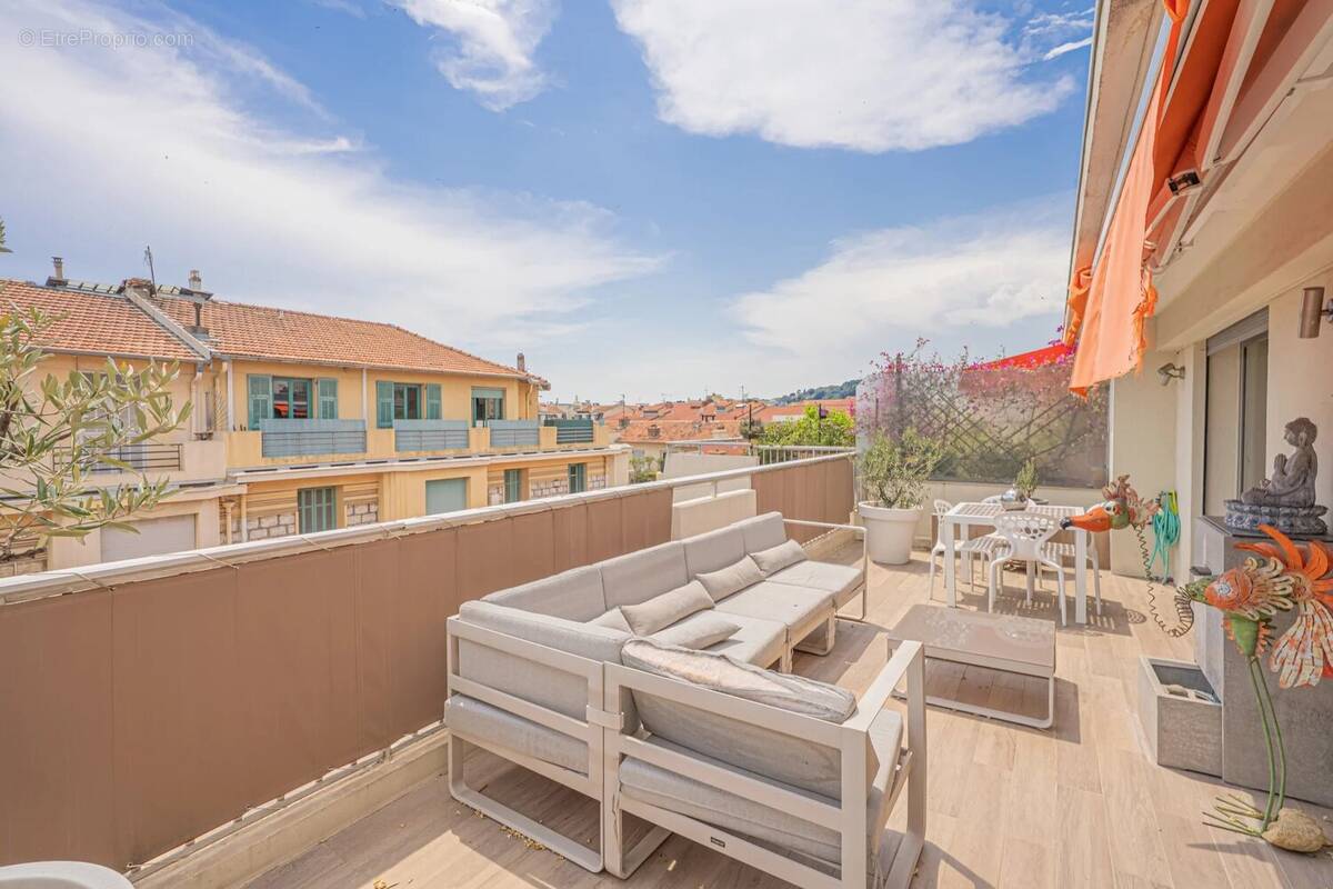 Appartement à NICE