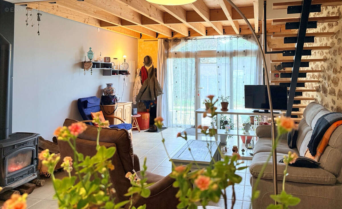 Maison à BOUCHET