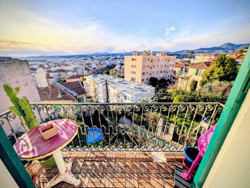Appartement à NICE