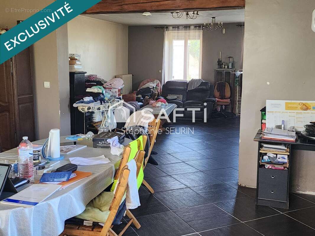 Photo 2 - Maison à MONTLIEU-LA-GARDE