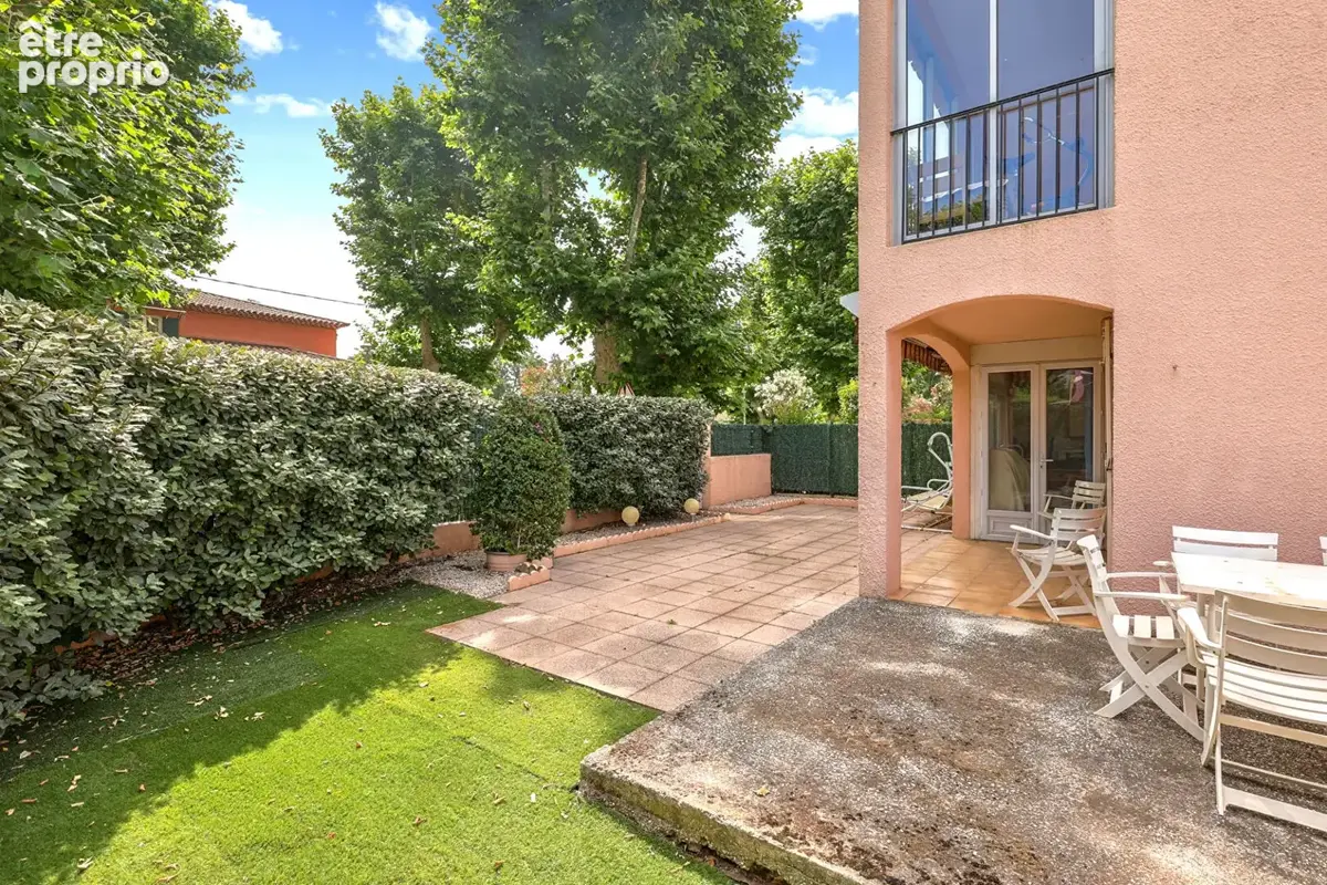 La Londe Les Maures : Appartement  2/3 pièces de 42.00 m² (50.45m²) - photo 2
