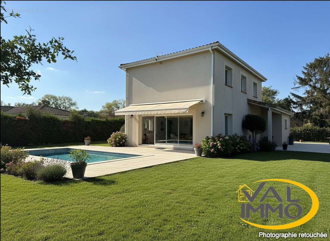 Photographie retouchée - Maison à TOURNEFEUILLE