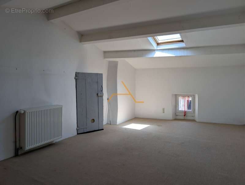 Bourdeaux Maison de village avec jardin - photo 13