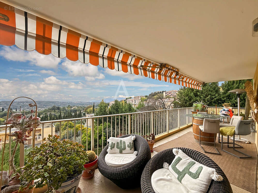 Appartement à GRASSE