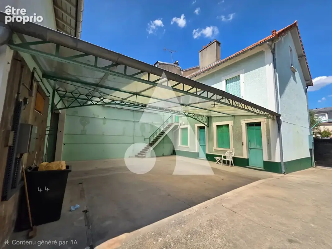 Maison d'habitation avec bâtiment - photo 3