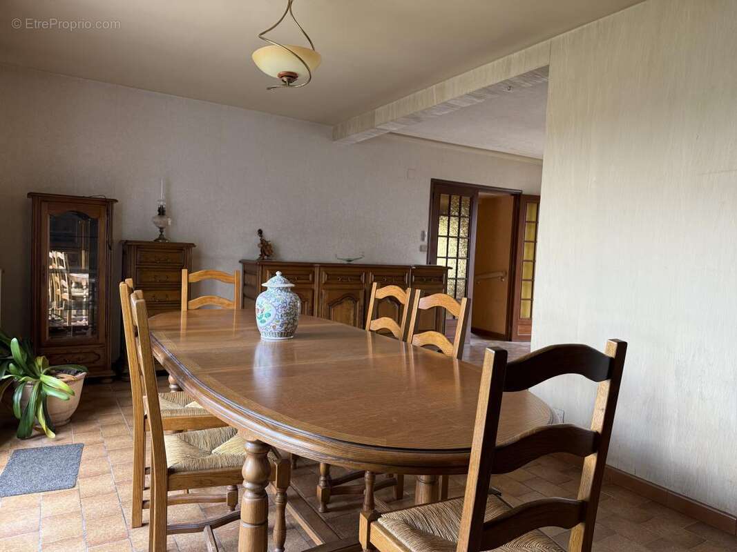 Maison à CHAUDRON-EN-MAUGES