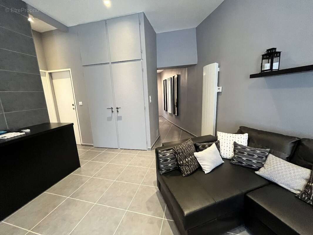 Appartement à GANGES