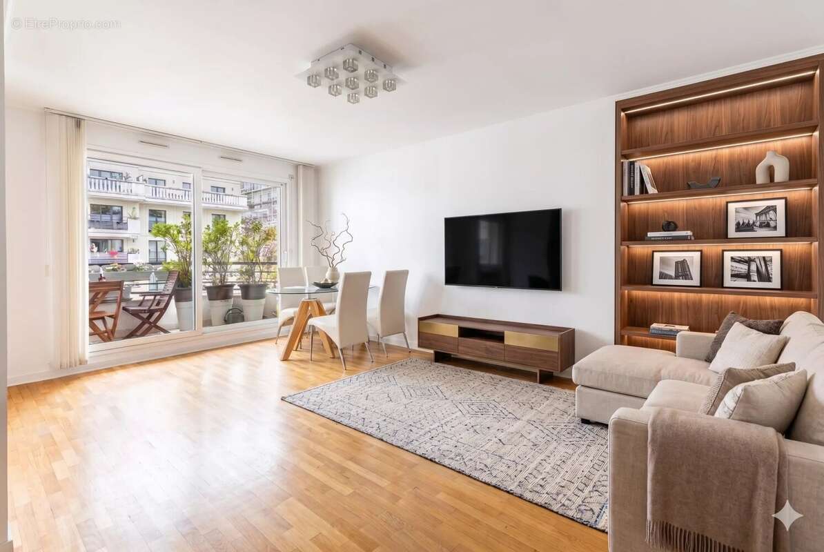 Appartement à LEVALLOIS-PERRET