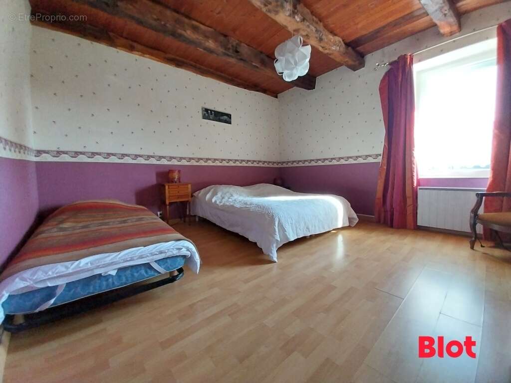 Maison à PLEUDIHEN-SUR-RANCE