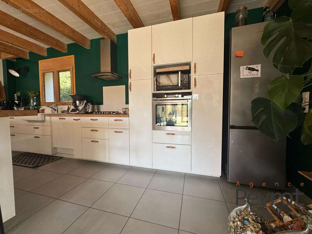 Maison à ANGOUSTRINE-VILLENEUVE-DES-ESCALDES