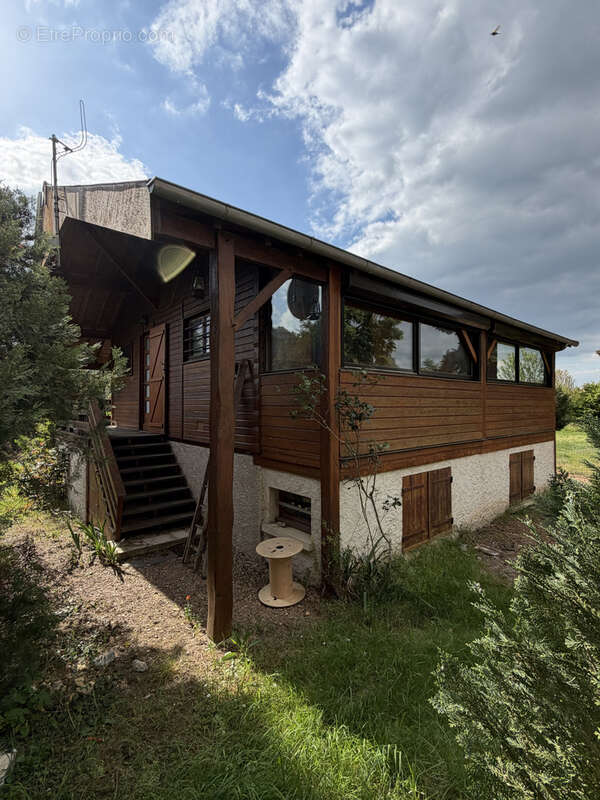 Maison à BONNIERES-SUR-SEINE