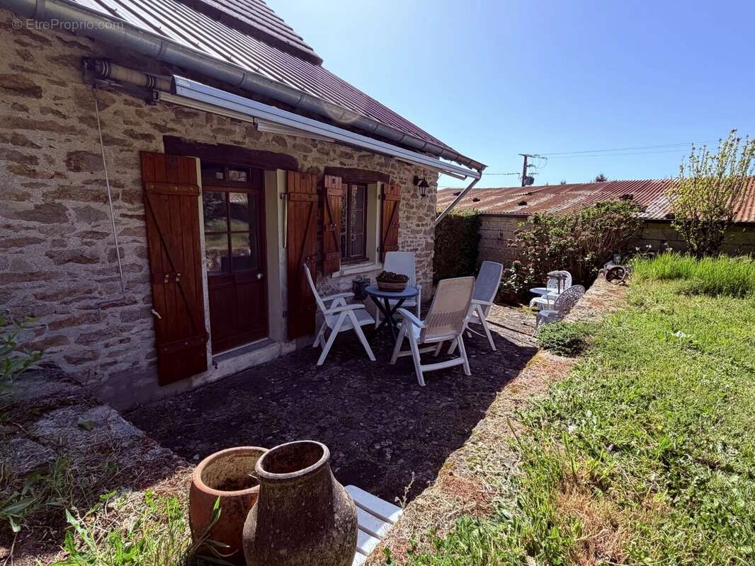 Maison à LES GRANDS-CHEZEAUX