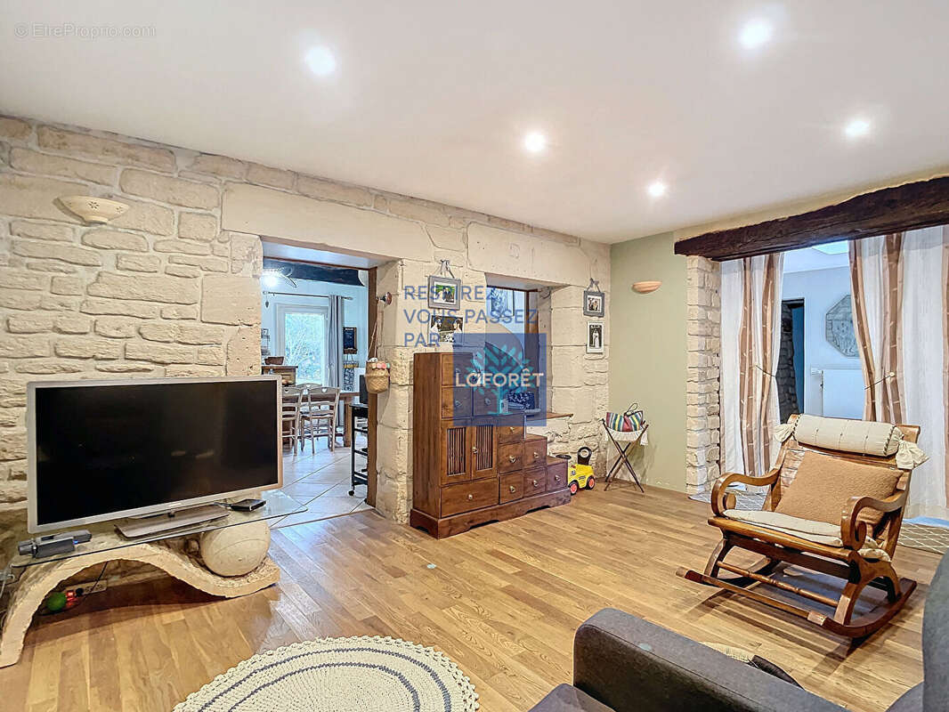 Maison à MONTATAIRE