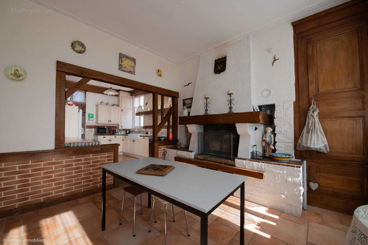 Maison à FLIXECOURT