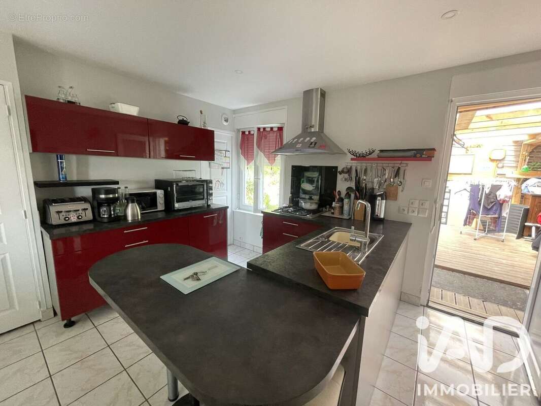 Maison 50 m² à Caurel  - photo 2