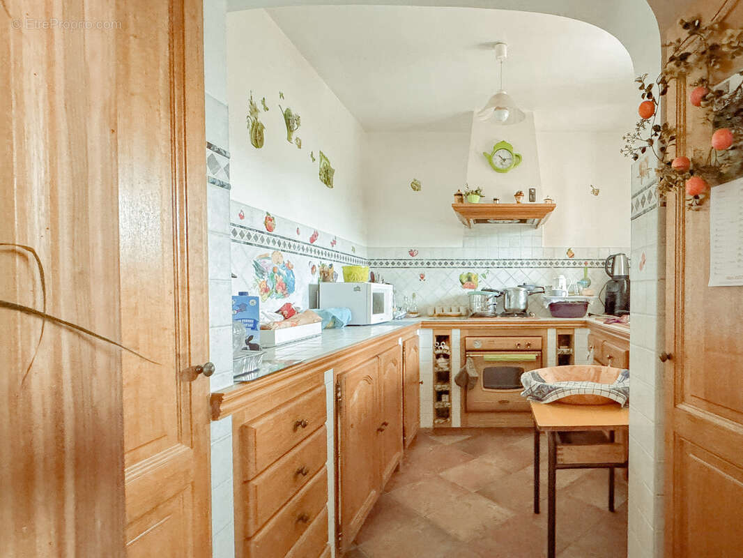 Maison à COLLOBRIERES