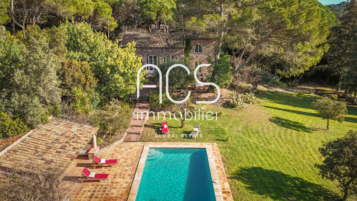 Maison à SAINT-RAPHAEL