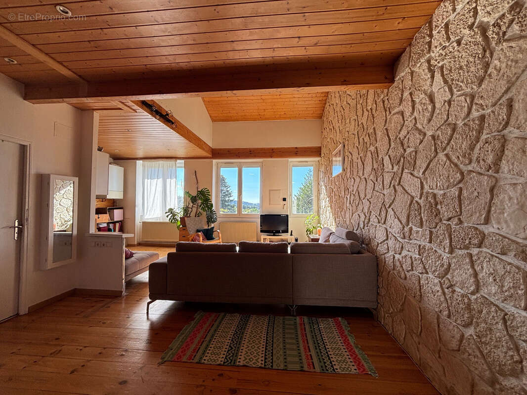 Maison à SAINT-ETIENNE