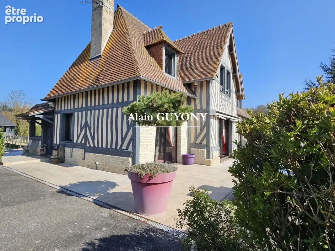 Maison à PONT-L'EVEQUE