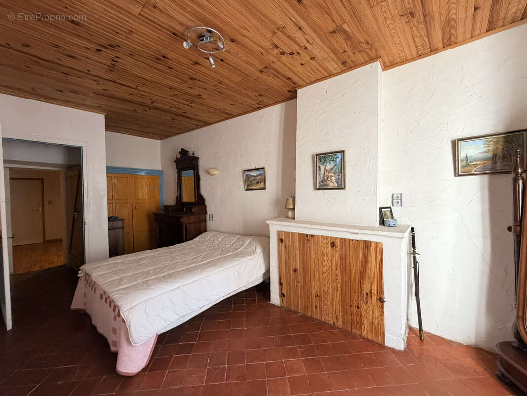Villefranche-de-Conflent   Une maison de caractère au cœur d'un village chargé d'histoire - photo 12
