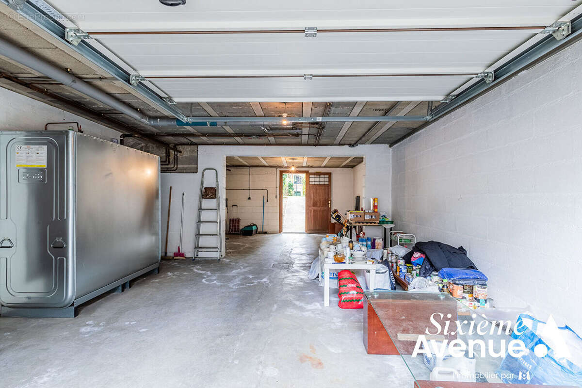 Maison à VIRY-CHATILLON