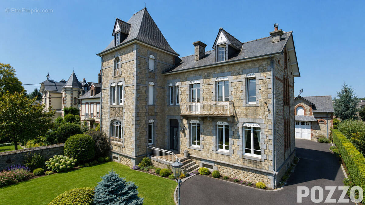 Maison à SOURDEVAL