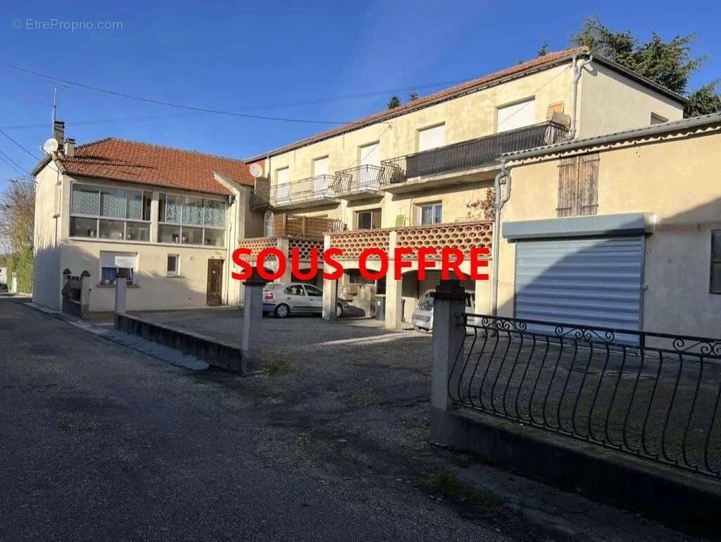 Appartement à LAVIT