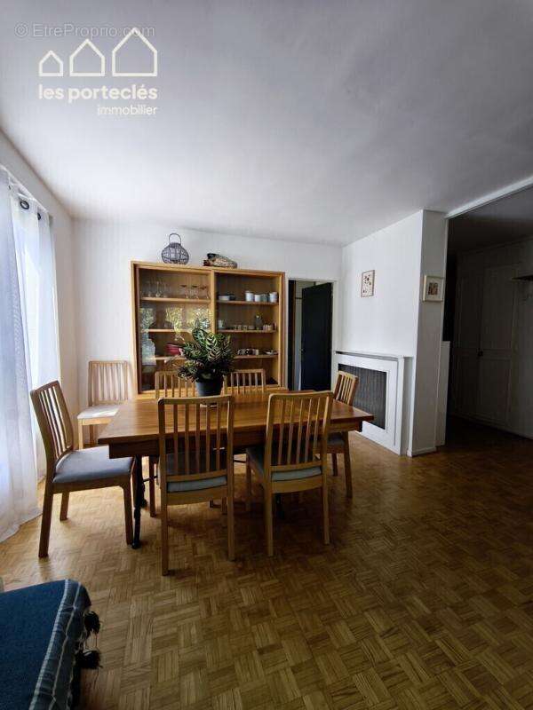 T5, 91 m², dans résidence familiale avec Parc et Tennis - photo 7