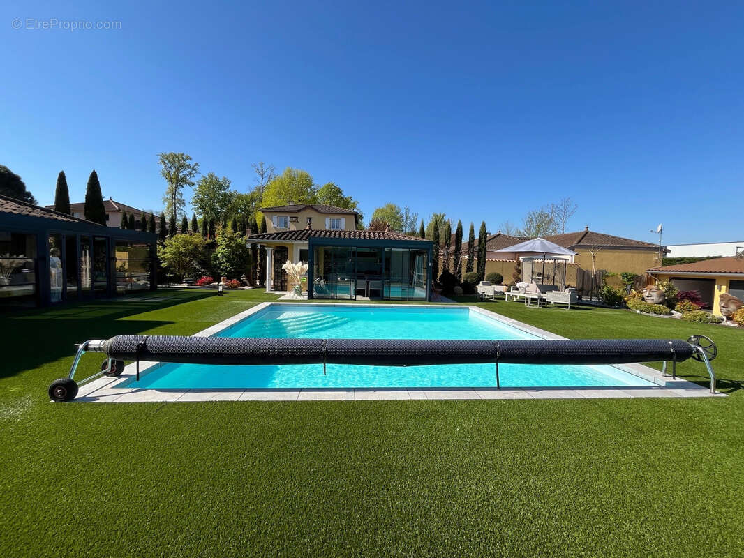 Maison à MONTMERLE-SUR-SAONE