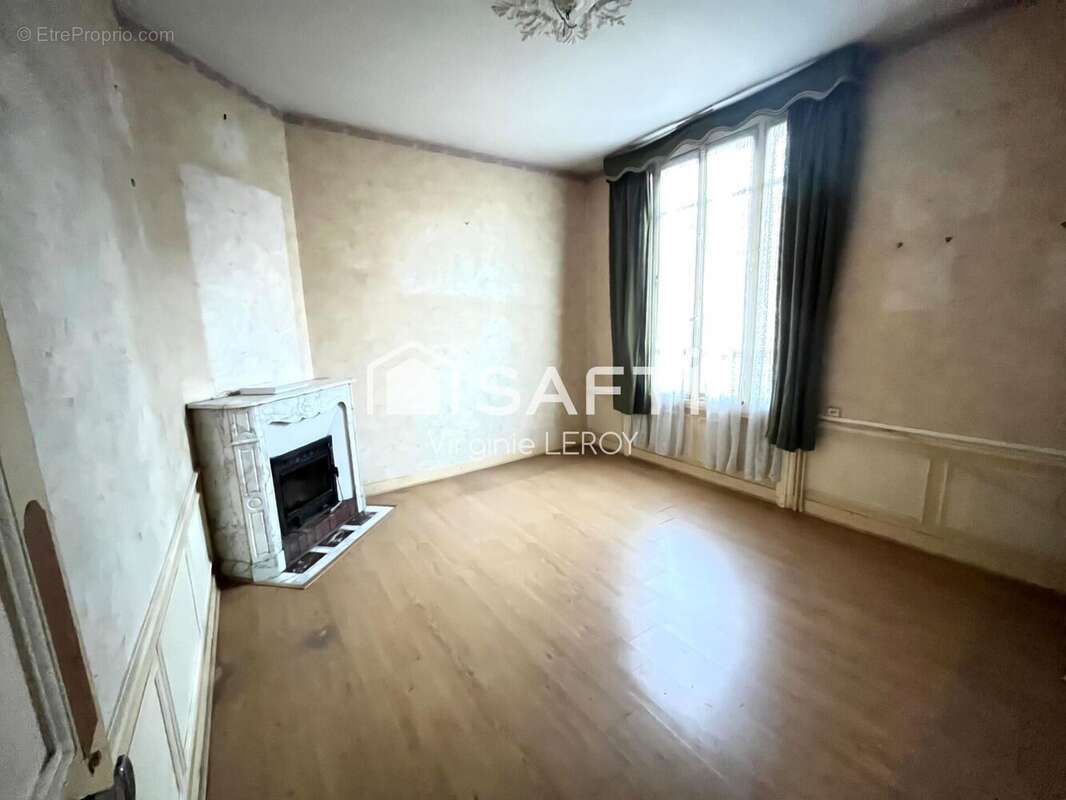 Photo 4 - Maison à COMPIEGNE