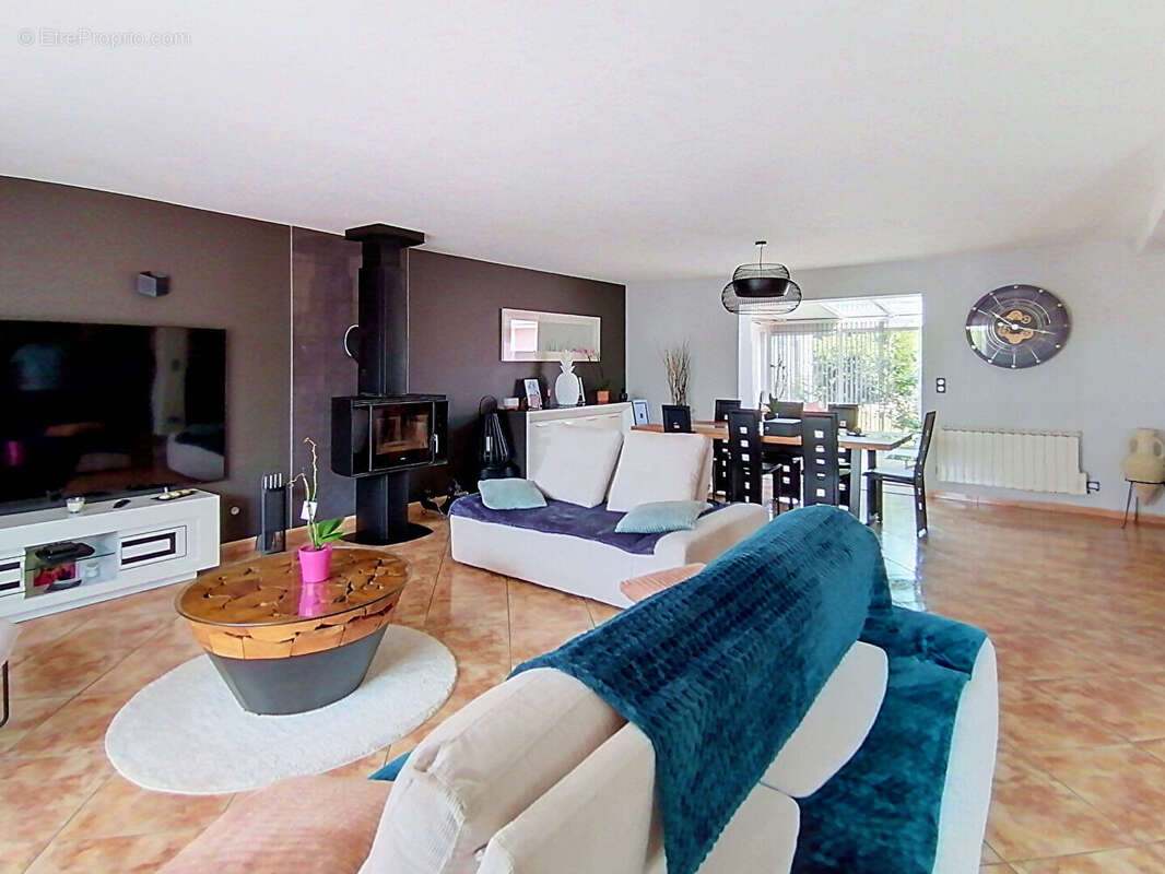 Maison Bailleau L'Évêque 7 pièces 180 m² - photo 3