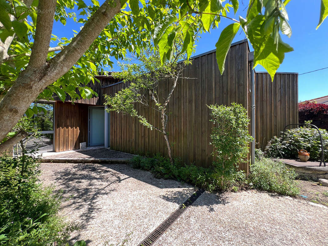 Maison à SAINT-MEDARD-EN-JALLES