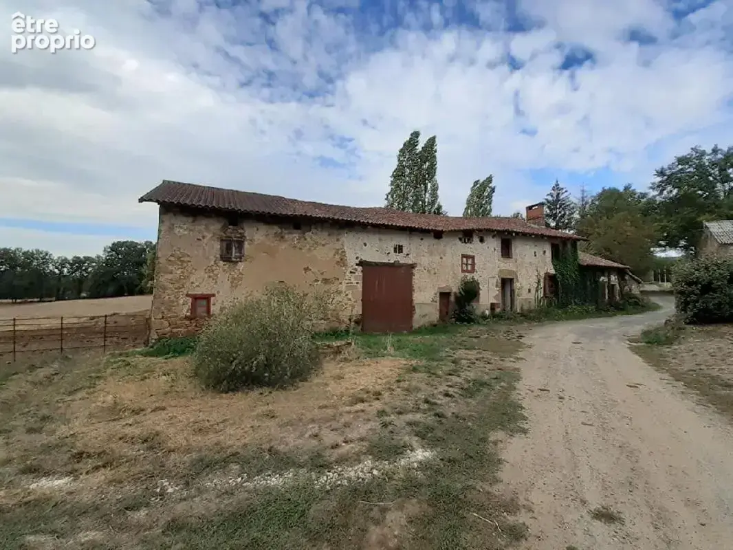 Maison à SAINT-CYR