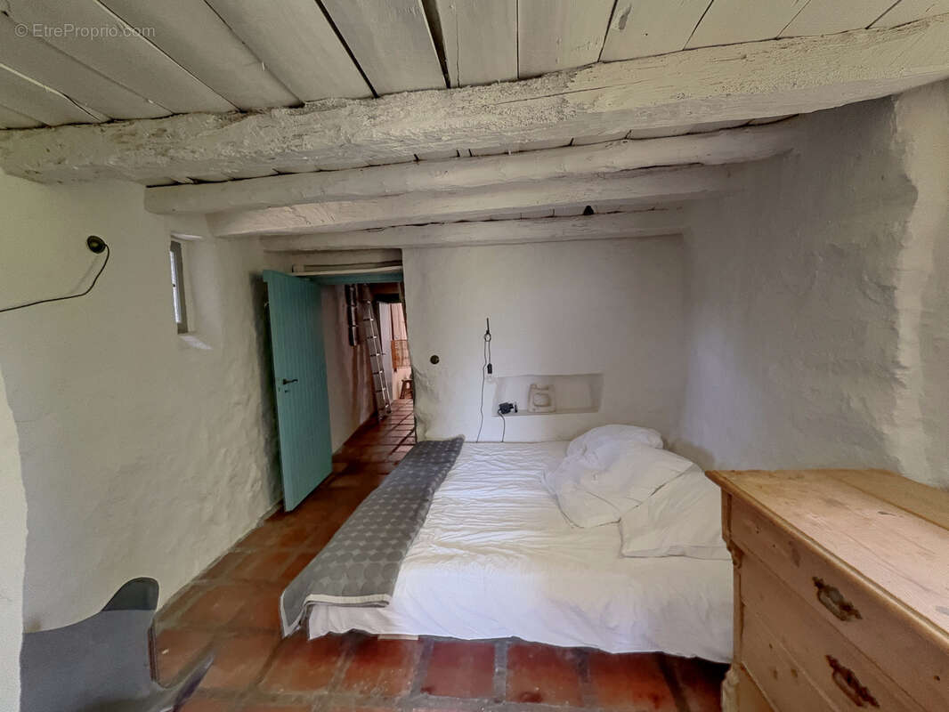 Maison à CALMEILLES