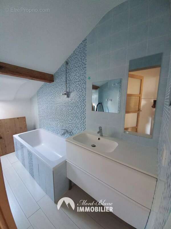 Appartement à PASSY