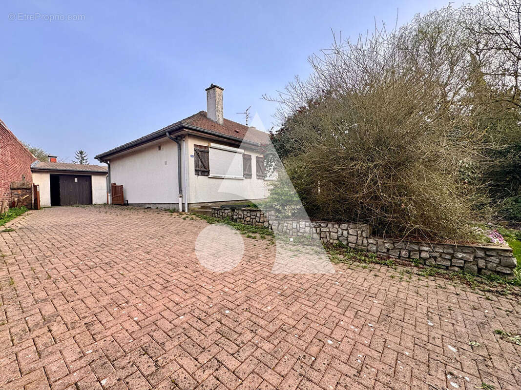 Maison à QUIERY-LA-MOTTE