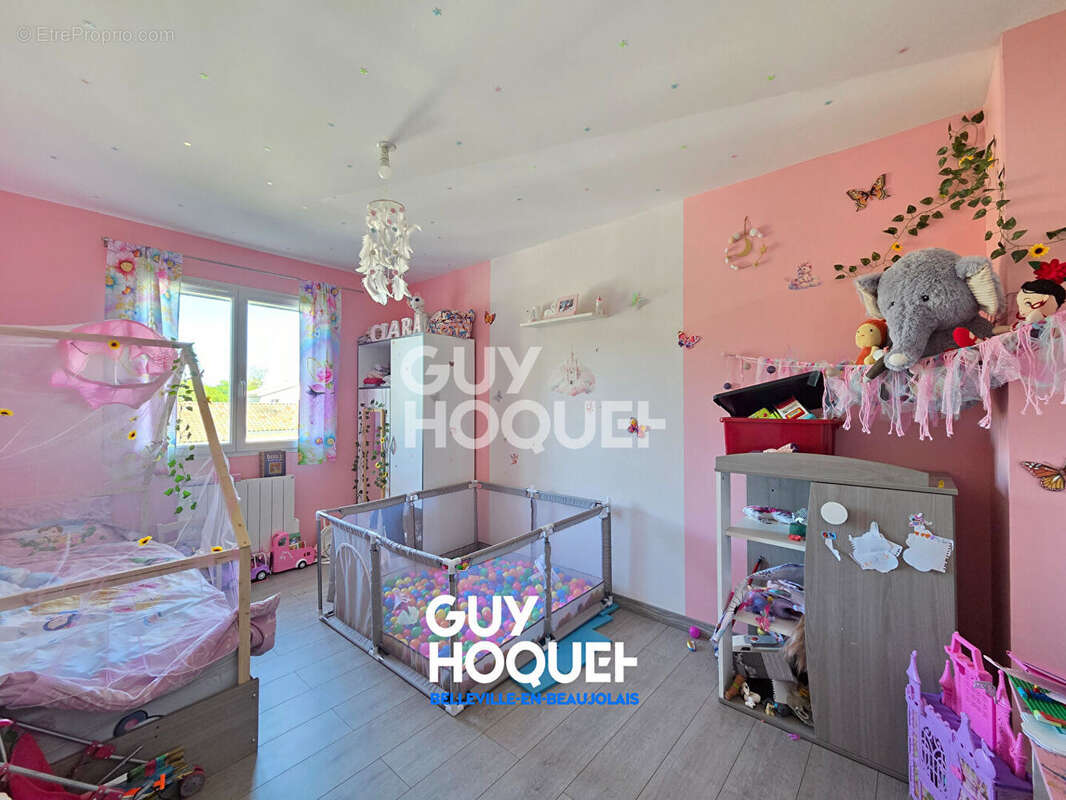 Maison à CORCELLES-EN-BEAUJOLAIS