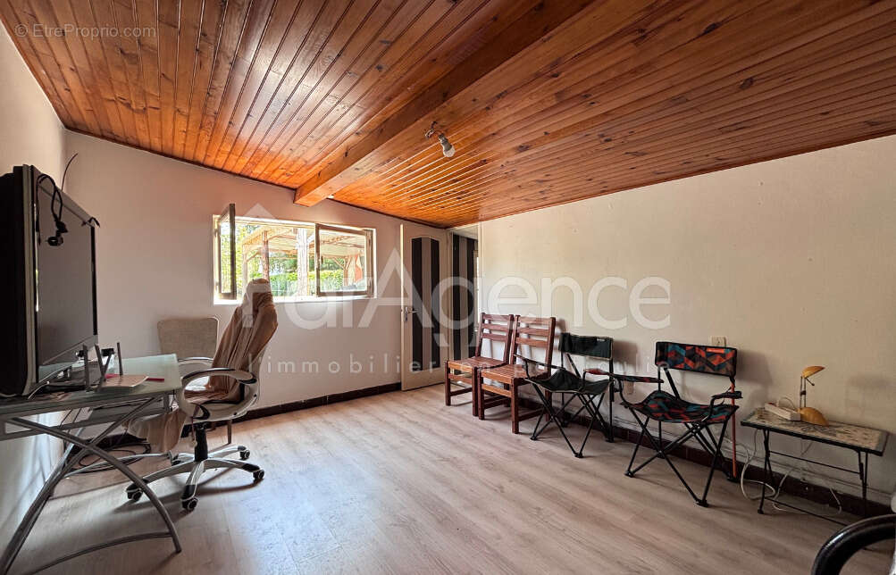 Maison individuelle sur terrain de 984 m2 - photo 3