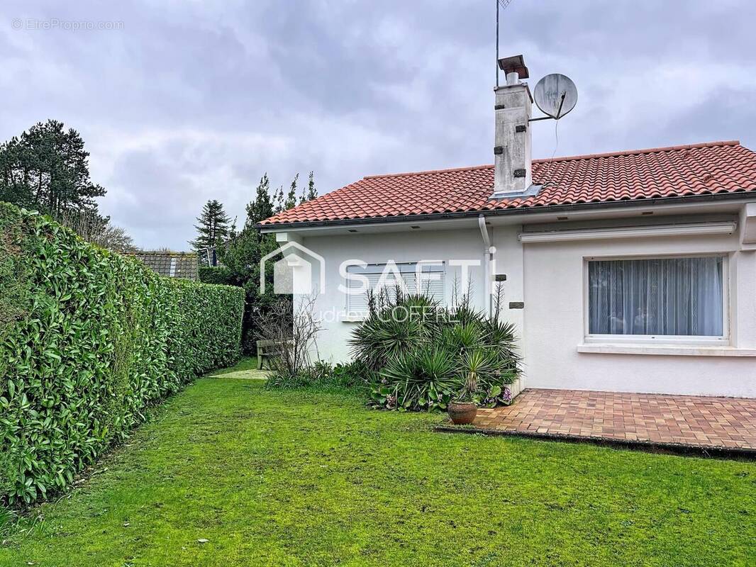 Photo 1 - Maison à CUCQ