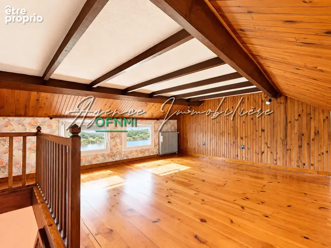Maison atypique en bord de Loire   Vue exceptionnelle et sans vis-à-vis - photo 10
