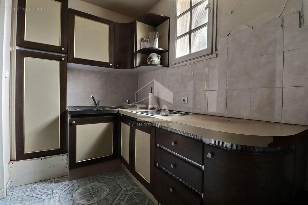 Appartement à AUBERVILLIERS